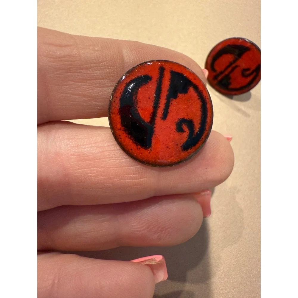 Vintage Enamel Cufflinks Red‎ Black Abstract Pattern Copper Tone Metal
